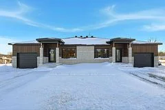 3676-3678 Front Road, Hawkesbury, ON K6A 2T4