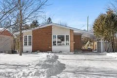 2226 Tawney Road B, Elmvale Acres and Area, ON K1G 1C6