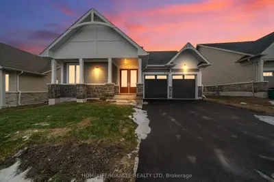 166 Country Club Drive, Loyalist, ON K0H 1G0