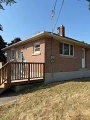 560 Athlone Avenue B, Woodstock, On N4s 7v8