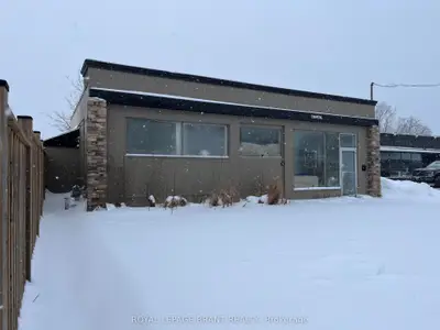 100 Charing Cross Street, Brantford, On N3r 2h6