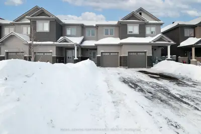 Att/Row/Townhouse in Orleans - Cumberland and Area