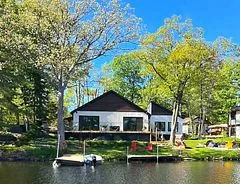 51 Lakeview Road, North Kawartha, On K0l 1a0