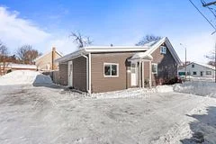 254 Sidney Street, Quinte West, ON K8V 2T6