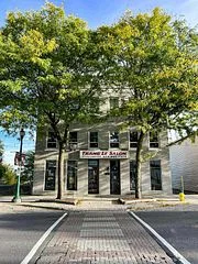 27 King Street E Unit #3, Brockville, ON K6V 1A7