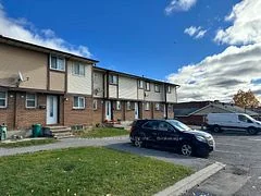 1787 Dondale Street 65, Cyrville - Carson Grove - Pineview, ON K1B 5H9