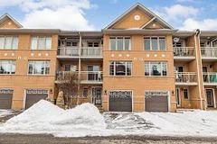 106 Quito Private, Cityview - Parkwoods Hills - Rideau Shore, ON K2E 0A9
