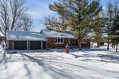 7050 County Road 2 Road, Loyalist, On K7k 1z2