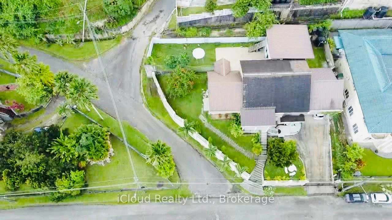 45 Lisa Avenue, Out Of Area 12345