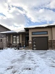 10 Martin Street, Tillsonburg, On N4g 0k8