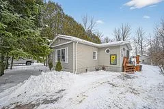 26 Salmon Side Road 213, Rideau Lakes, ON K7A 4S5