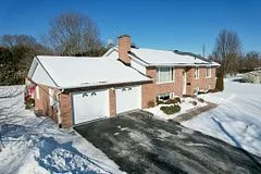 24 Bernard Crescent, Augusta, On K0e 1p0
