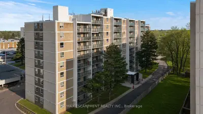 359 Geneva Street 1004, St. Catharines, On L2n 2g5