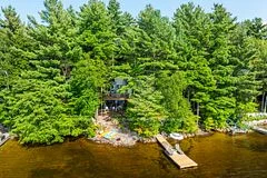 1111 Buckeye Road Unit #8, Muskoka Lakes, ON P0C 1H0
