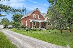 146 Wolford Ctr Road, Merrickville-Wolford, ON K0G 1N0