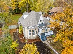 14 Euclid Avenue, London South, On N6c 1c1