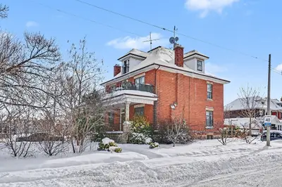 Detached in Hamilton