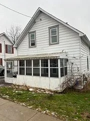 24 Mill Street W, Greater Napanee, ON K7R 1X4