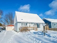 572 Aberdeen Avenue, North Bay, ON P1B 7H7
