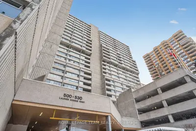 530 Laurier Avenue W 809, Ottawa Centre, ON K1R 7T1