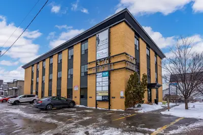 376 Churchill Avenue N 107/108, Carlingwood - Westboro and Area, ON K1Z 5C3