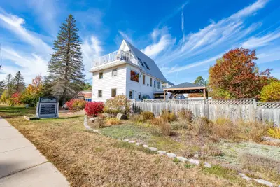 120 Deep River Road, Deep River, On K0j 1p0