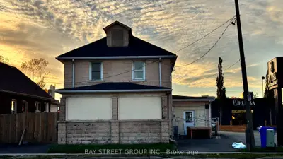 5731 Stanley Avenue C2, Niagara Falls, On L2g 3x6