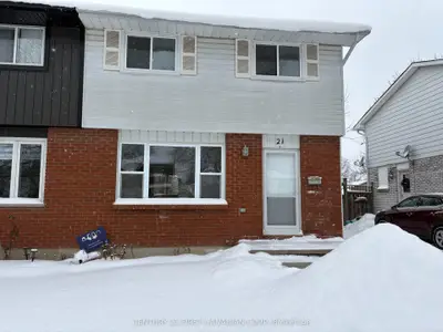 21 Vincent Crescent, London South, ON N6C 4X9