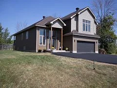 15765 Manning Road, South Stormont, ON K0C 1M0