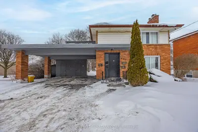 664 Cheapside Street, London East, On N5y 3y2