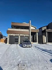 1360 John Kenney Drive, London North, ON N6G 0Y1