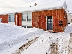 726 Cummings Avenue B, Overbrook - Castleheights and Area, ON K1K 2L1