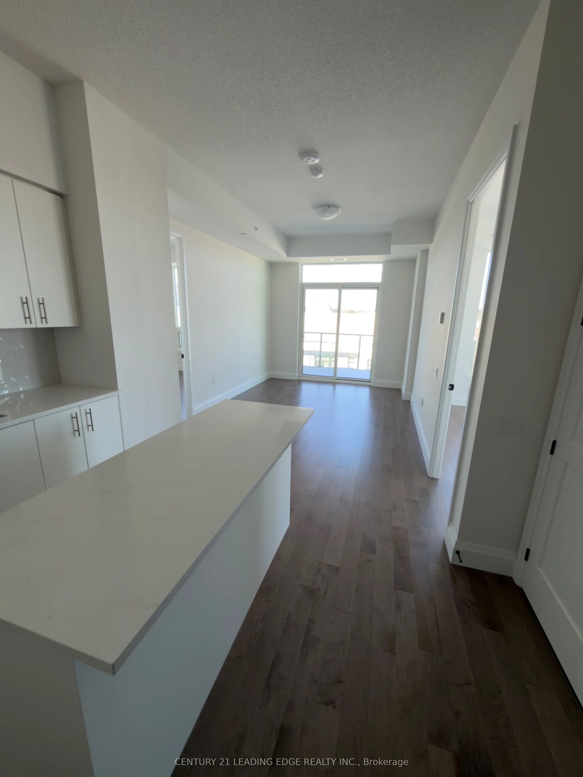 93 Arthur Street S 1310, Guelph, ON N1E 0S6
