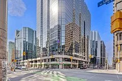407 Laurier Avenue W 20, Ottawa Centre, ON K1R 5C7