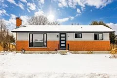 36 Largo Crescent B, Meadowlands - Crestview and Area, ON K2G 3C7