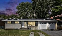 33 Majestic Drive, South of Baseline to Knoxdale, ON K2G 1C6