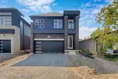 127 Laugher Avenue, Welland, ON L3B 0N6