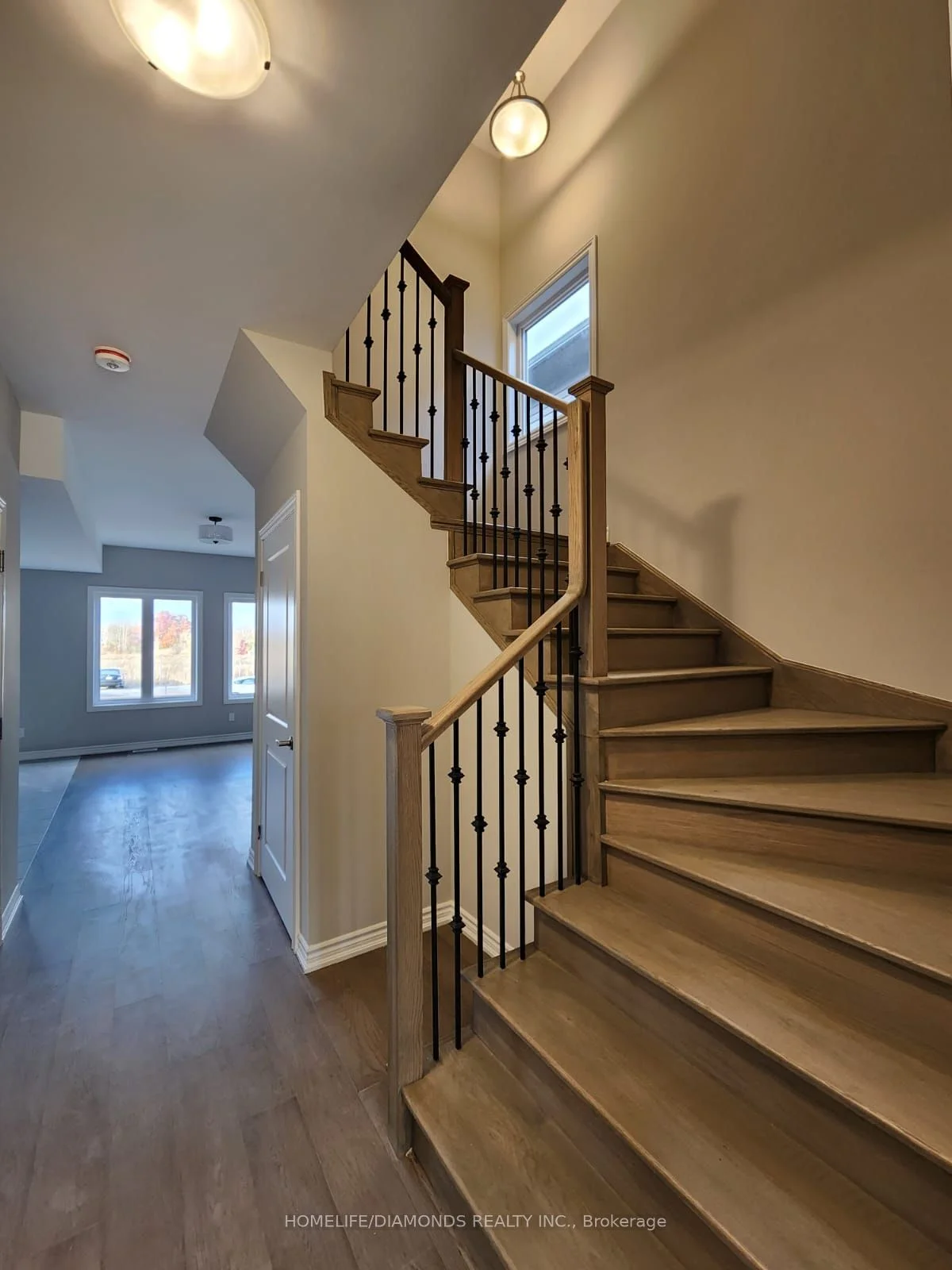 97 Renfrew Trail, Welland, On L3c 0k2
