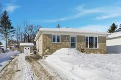 644 James Street, Hawkesbury, ON K6A 1T9