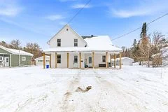 62 Main Street, Laurentian Hills, ON K0J 1J0