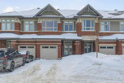 173 Shinny Avenue, Kanata, On K2v 0g4