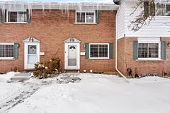 5852 FRONTENAC Street 3, Niagara Falls, ON L2G 3A9