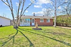 103 SHERWOOD Street, Kanata, ON K2L 1K8