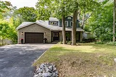 28 Queen Street, Parry Sound, ON P2A 2W3