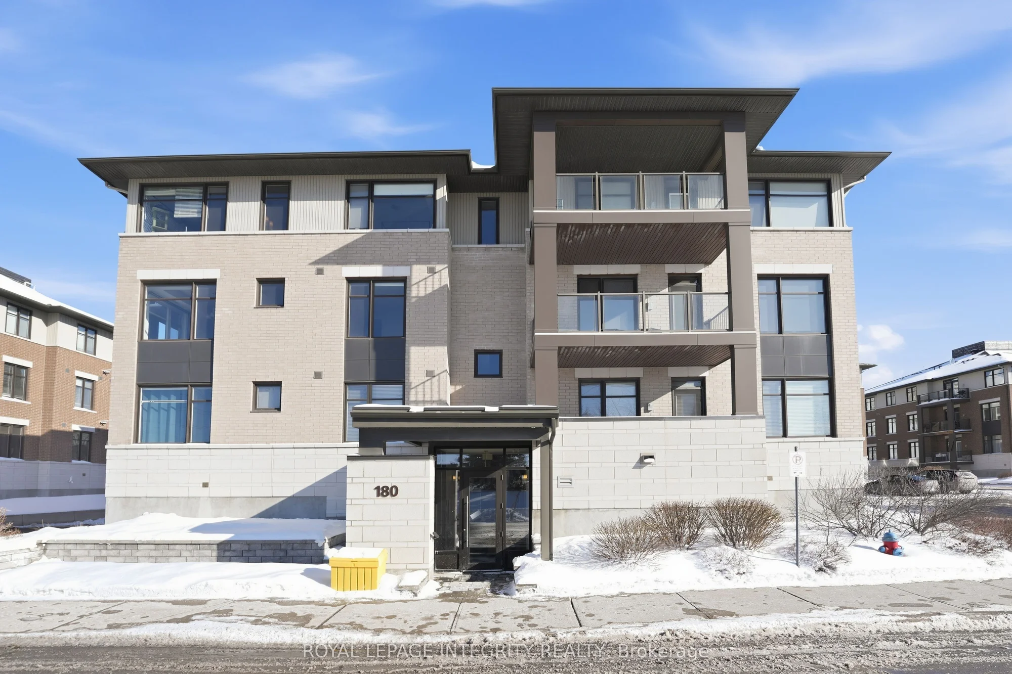 180 Guelph Private 302, Kanata, ON K2T 0J6
