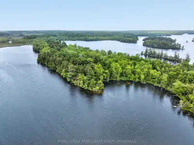 Pt Island B Gracey's Island, Frontenac, On K0h 2p0