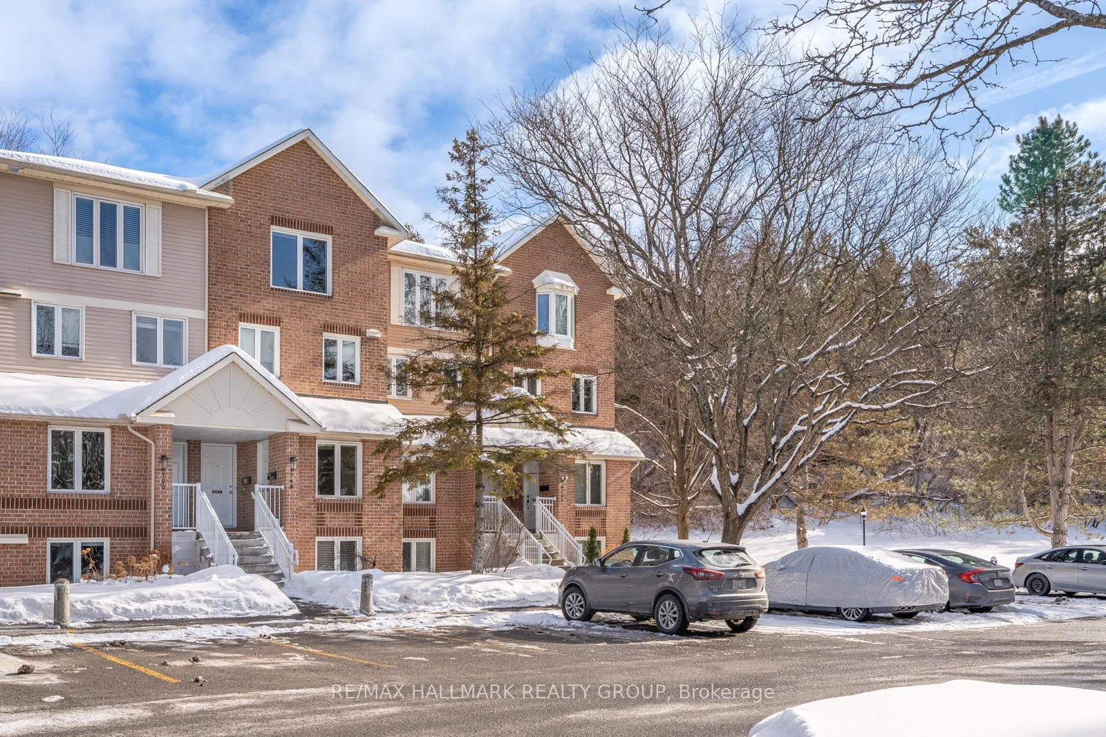 6746 Jeanne Darc Boulevard N B, Orleans - Convent Glen and Area, ON K1C 6E9