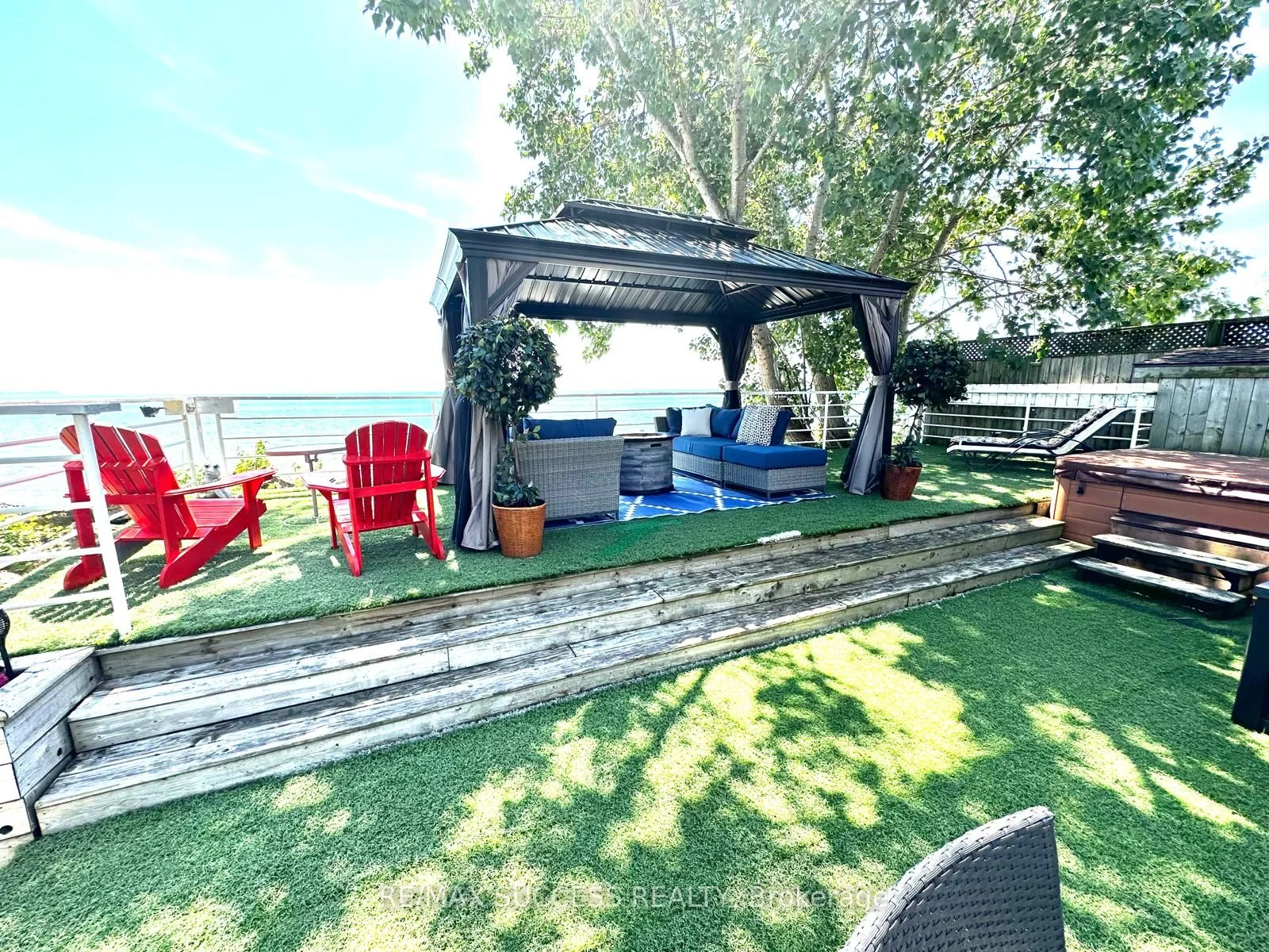 2738 North Shore Drive, Haldimand, ON N0A 1K0