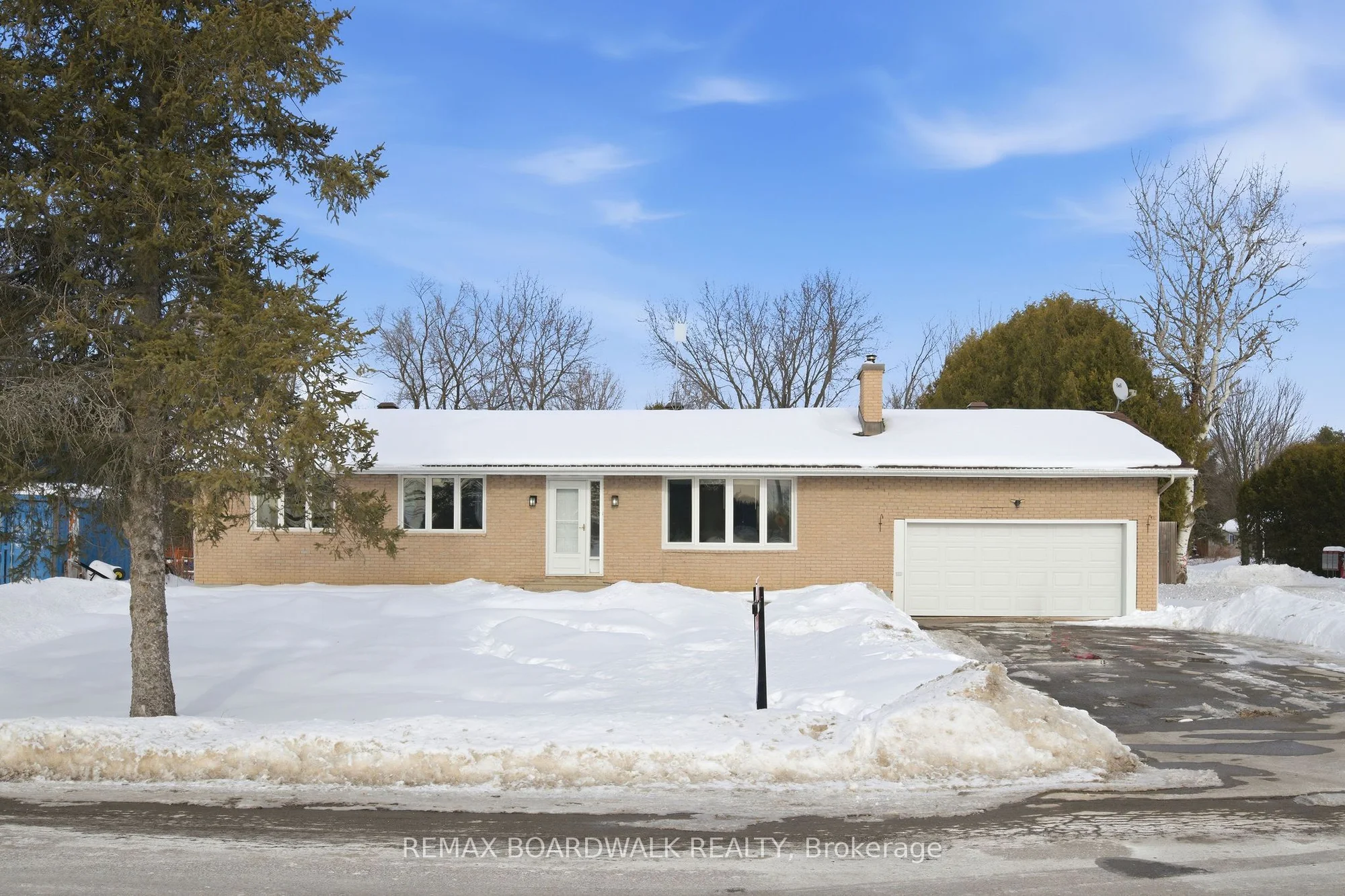2830 John Shaw Road, Carp - Dunrobin - Huntley - Fitzroy and Area, ON K0A 2H0