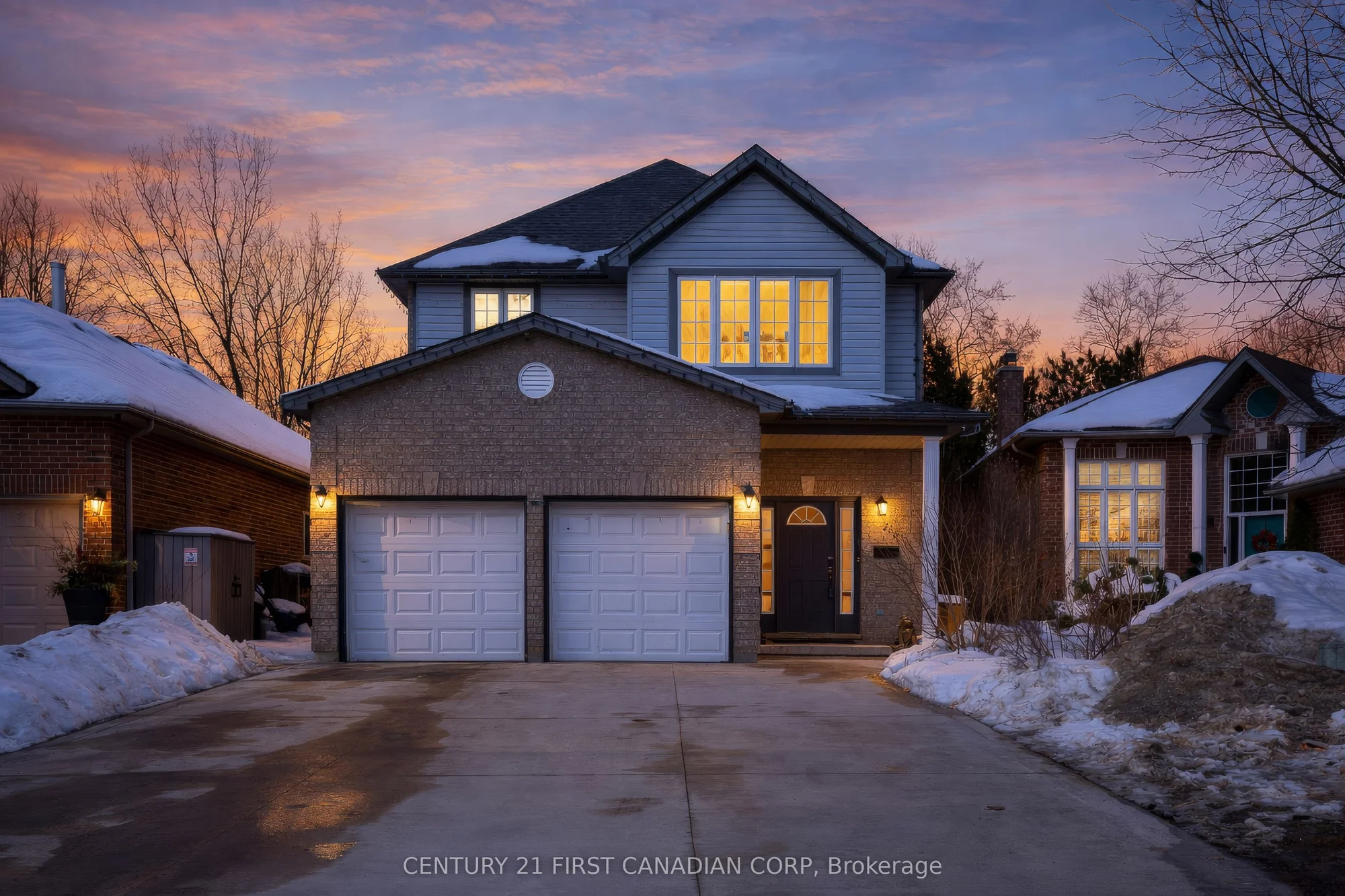 736 Thornwood Drive, London North, ON N6H 5J6
